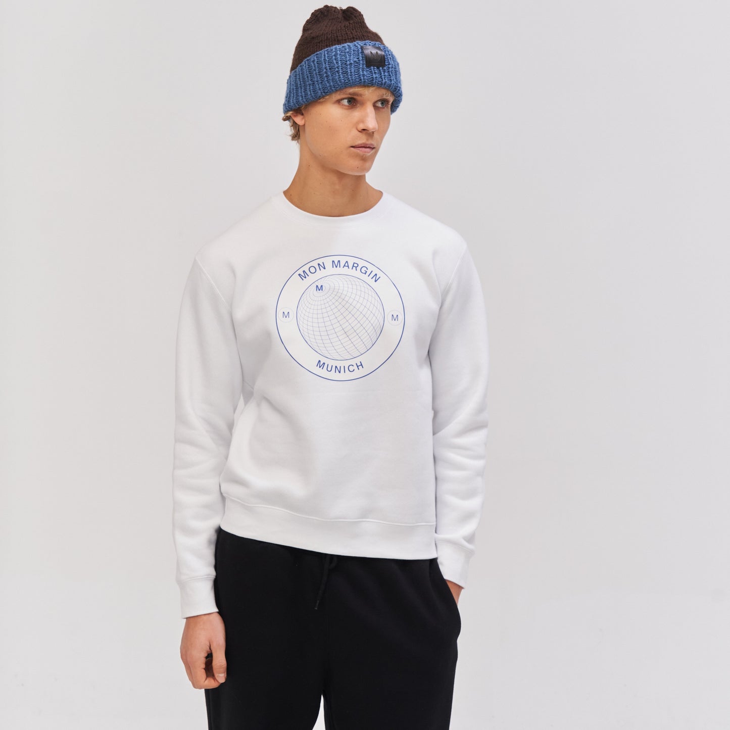 WORLD CREWNECK PULLOVER I MON MARGIN